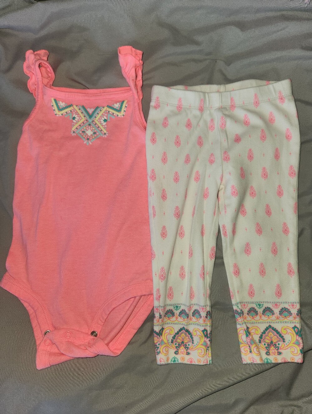 Carter's Pink Sleeveless Flutter Strap Onsie W/Matching Leggings Set, 18mo, EUC